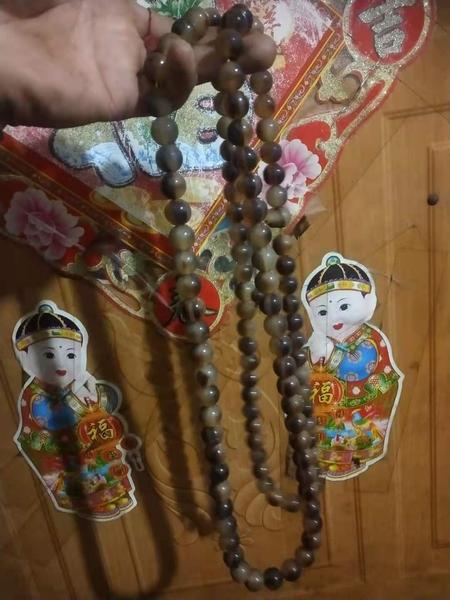 G043 一窜精美大方108颗牛径佛珠！价格1300元！ 联系电话 15203470129